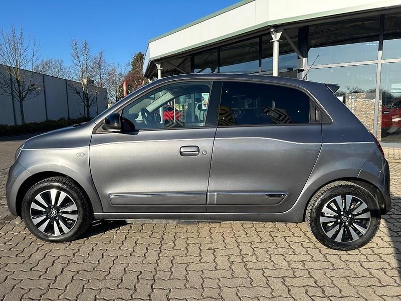 Gebraucht Renault Twingo Techno 60 kW (82 PS) 2023 Lunairegrau (grau) Kleinwagen