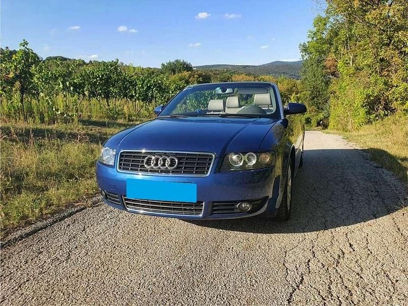 Blau Gebraucht 2005 Audi A4 Cabriolet Cabrio | 5.000 € (Superpreis) - Bild 1/4