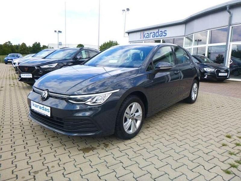 Uranograu Gebraucht 2020 VW Golf VIII Life Limousine | 16.900 € (Fairer Preis) - Bild 1/4