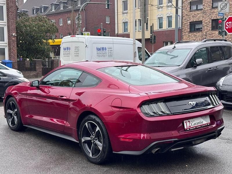 Gebraucht Ford Mustang Fastback 317 PS (233 kW) 2018 Rot Coupé