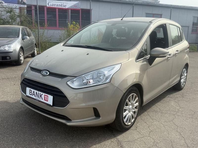 Usata Ford B-MAX S 101 CV (74 kW) 2013 Argento Monovolume