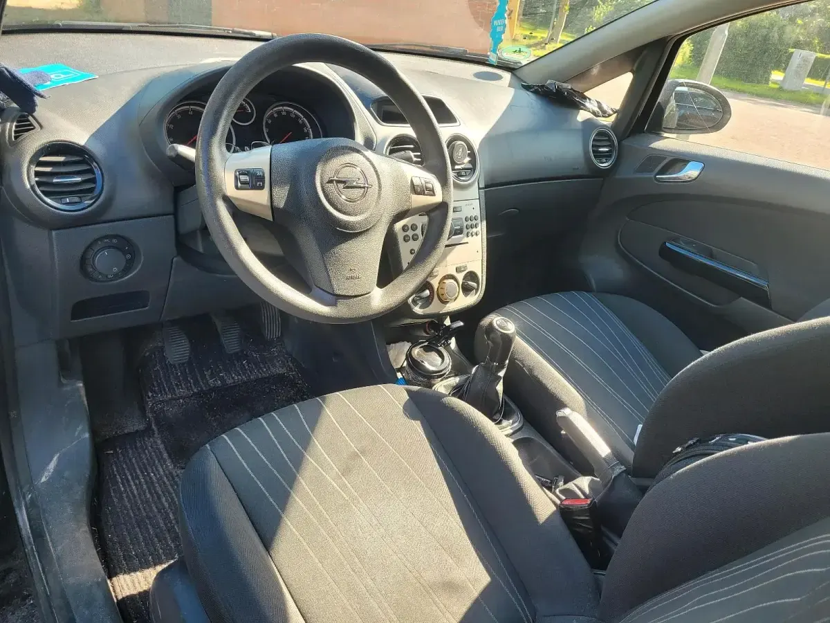 Gebraucht Opel Corsa 80 PS (58 kW) 2007 Schwarz Kleinwagen