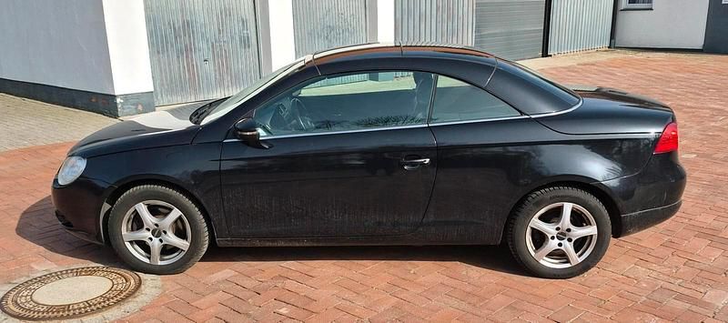 Gebraucht VW Eos 160 PS (117 kW) 2009 Schwarz Cabrio