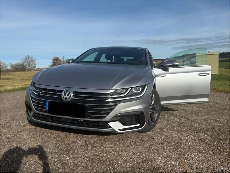Gebraucht VW Arteon R-line 190 PS (139 kW) 2018 Silber Kleinwagen