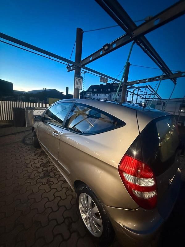 Gebraucht Mercedes A200 101 PS (74 kW) 2006 Kleinwagen