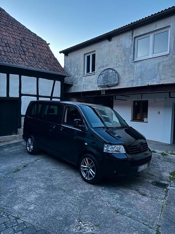 Gebraucht VW T5 131 PS (96 kW) 2007 Schwarz Van