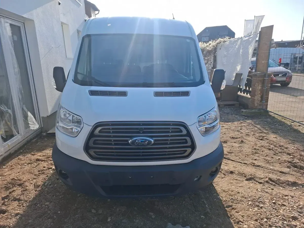 Usata Ford Transit 131 CV (96 kW) 2018 Bianco Monovolume