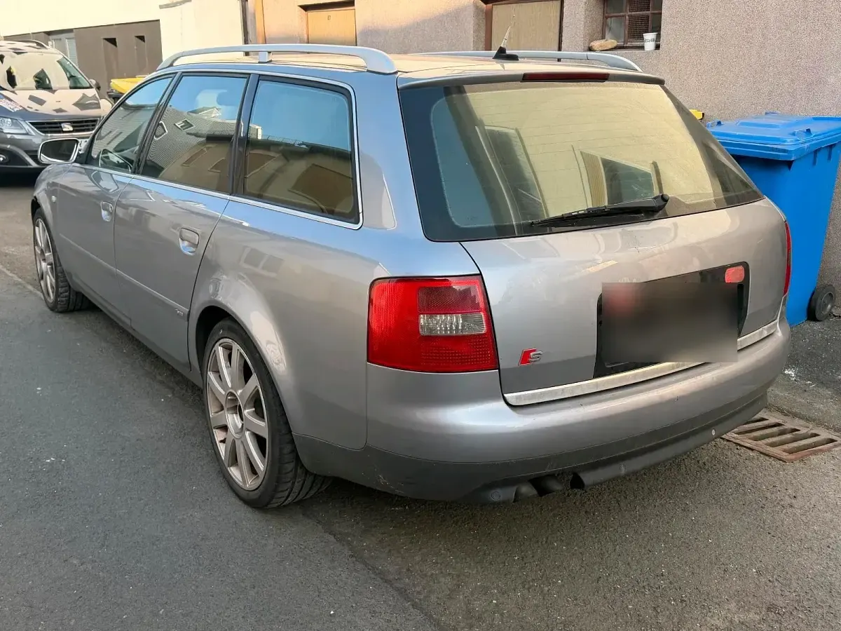 Gebraucht Audi A6 S-Line 131 PS (96 kW) 2003 Grau Kombi