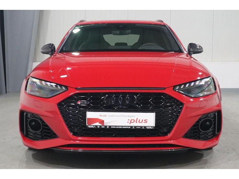 Gebraucht Audi RS4 Ambiente 450 PS (330 kW) 2023 Individuallackierungen audi exclusive Kombi