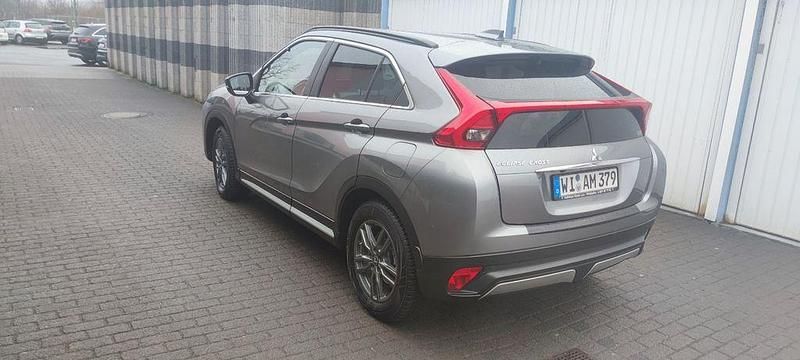 Gebraucht Mitsubishi Eclipse Cross 163 PS (119 kW) 2019 Grau SUV