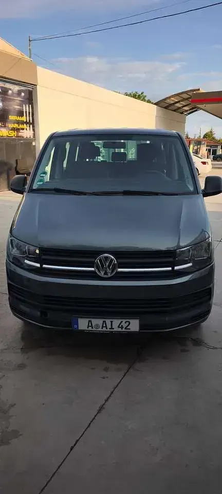 Gebraucht VW Multivan Freestyle 150 PS (110 kW) 2016 Grau Van / Kleinbus