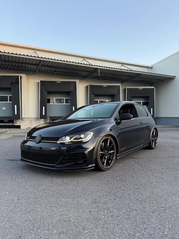Schwarz Gebraucht 2018 VW Golf GTI Coupé | 19.500 € (Superpreis) - Bild 1/4