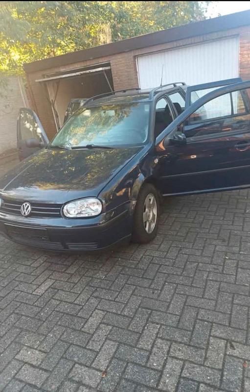 Gebraucht VW Golf IV 116 PS (85 kW) 2001 Blau Kombi