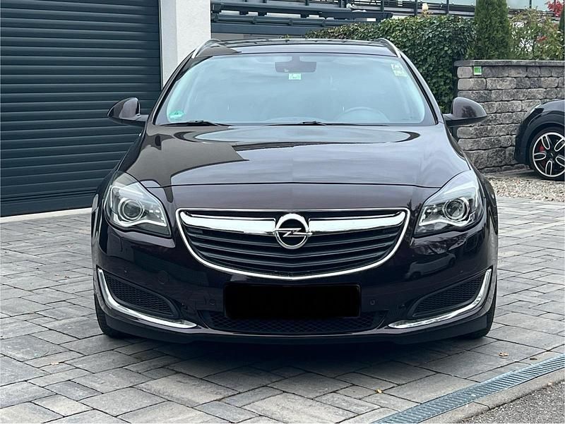 Braun Gebraucht 2015 Opel Insignia Business Kombi | 5.200 € (Superpreis) - Bild 1/4