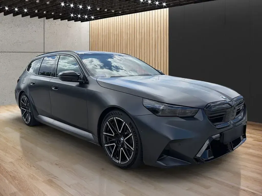 Gebraucht BMW M5 Performance 727 PS (534 kW) 2025 Grau Kombi