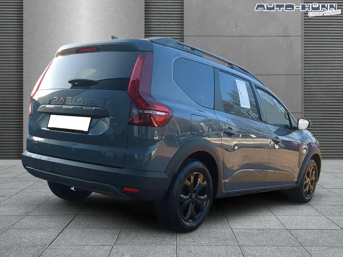 Neu Dacia Jogger Extreme 141 PS (103 kW) 2025 Schiefergrau Van / Kleinbus