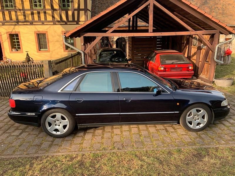 Gebraucht Audi A8 300 PS (220 kW) 1998 Blau Limousine