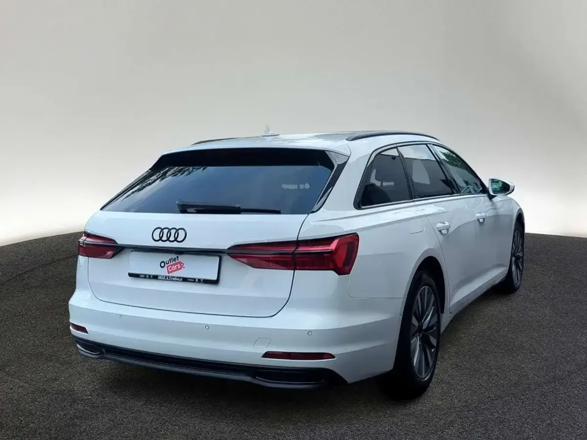 Gebraucht Audi A6 Sport 204 PS (150 kW) 2023 Weiß Kombi