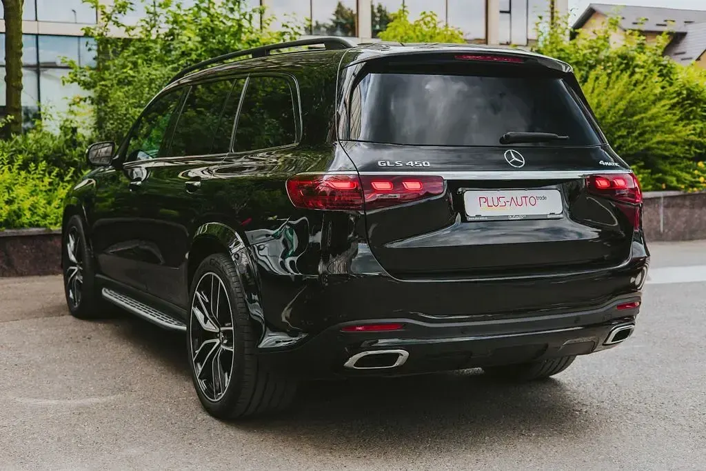 Gebraucht Mercedes GLS450 381 PS (280 kW) 2025 Schwarz SUV