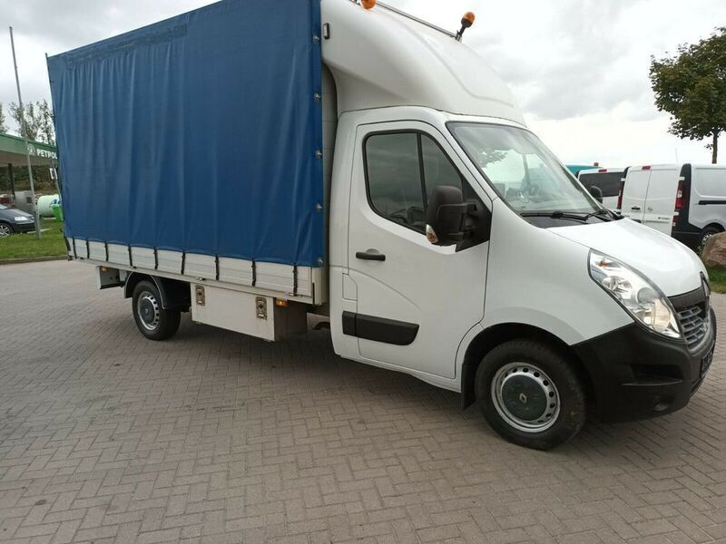 Second-hand Renault Master 136 CP (100 kW) 2016 Alb Van