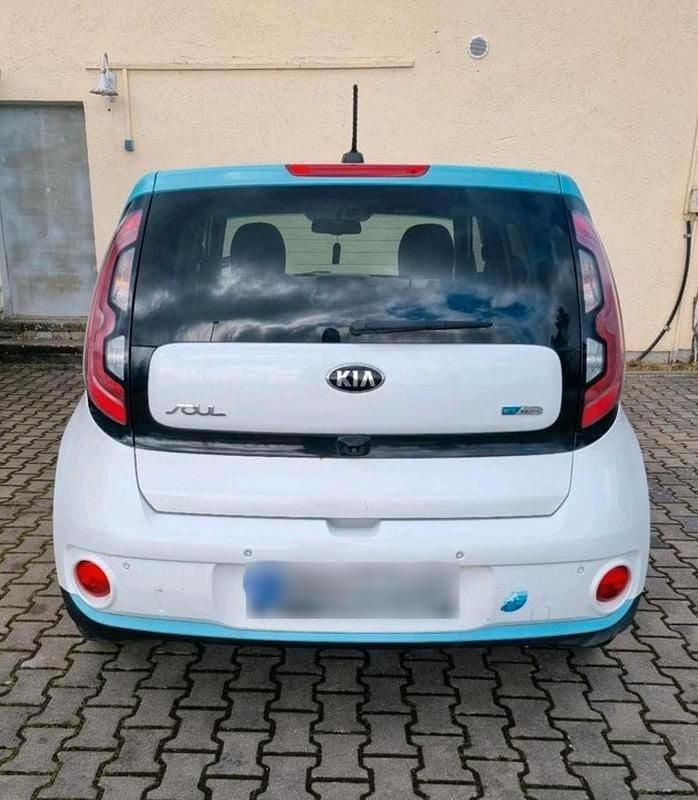 Gebraucht Kia Soul 80 kW (110 PS) 2016 Weiß SUV