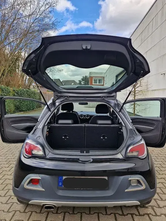 Gebraucht Opel Adam Rocks Rocks 116 PS (85 kW) 2016 Schwarz Kleinwagen