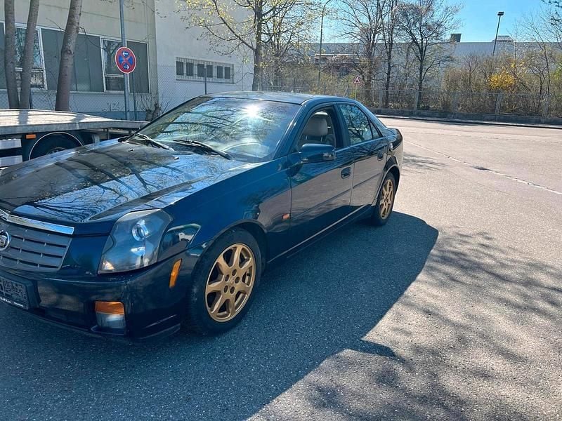 Gebraucht Cadillac CTS 181 PS (133 kW) 2004 Blau Limousine