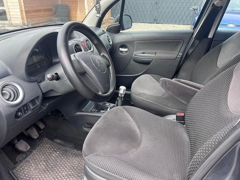 Gebraucht Citroën C3 73 PS (53 kW) 2010 Grau Kleinwagen