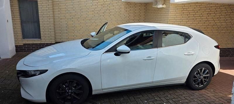 Gebraucht Mazda 3 Selection 122 PS (89 kW) 2019 Weiß Limousine