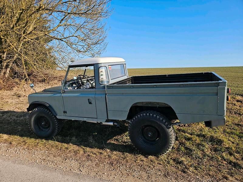 Gebraucht Land Rover 2 84 PS (61 kW) 1972 Grün Pickup