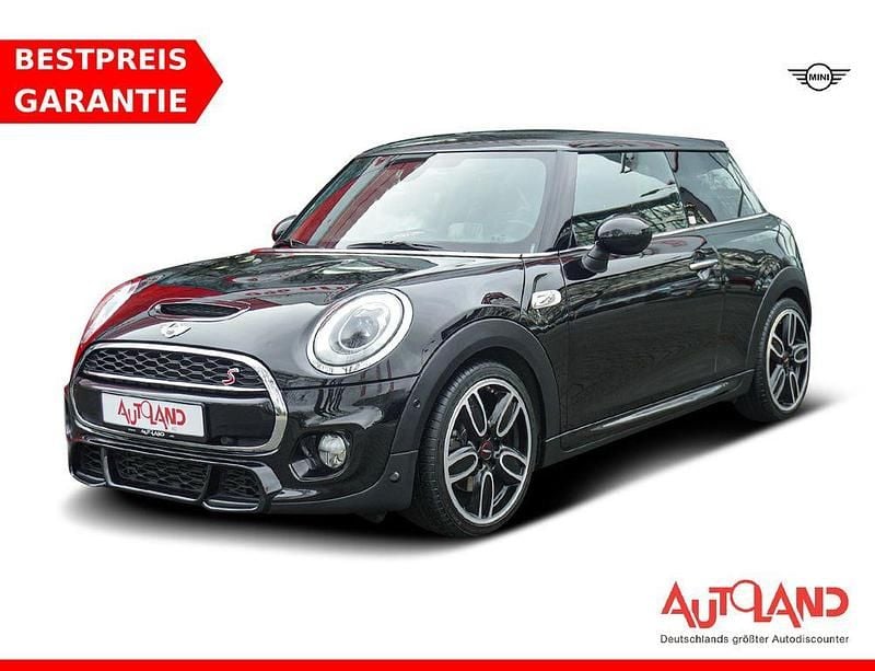 Gebraucht Mini Cooper S 192 PS (141 kW) 2018 Schwarz Kleinwagen