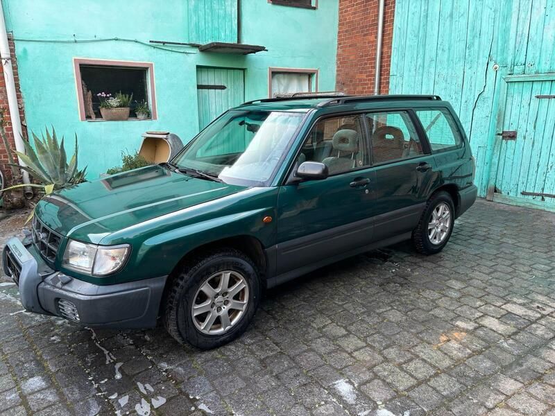 Grün Gebraucht 2000 Subaru Forester SUV | 3.300 € (Teuer) - Bild 1/4