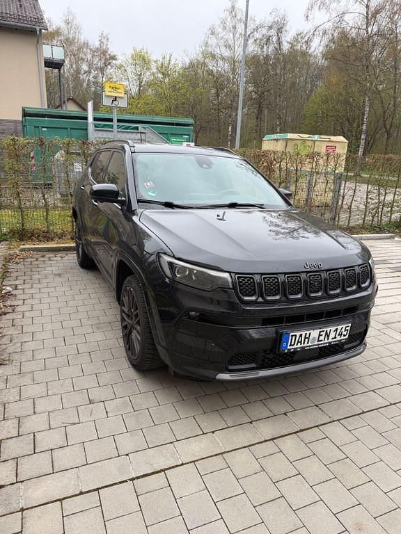 Second-hand Jeep Compass 150 CP (110 kW) 2021 Negru SUV