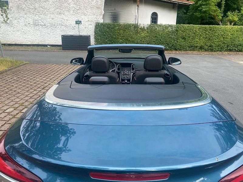 Gebraucht Opel Cascada Edition 140 PS (102 kW) 2014 Blau Cabrio