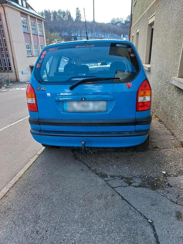Gebraucht Opel Zafira 2001 Blau Van / Kleinbus