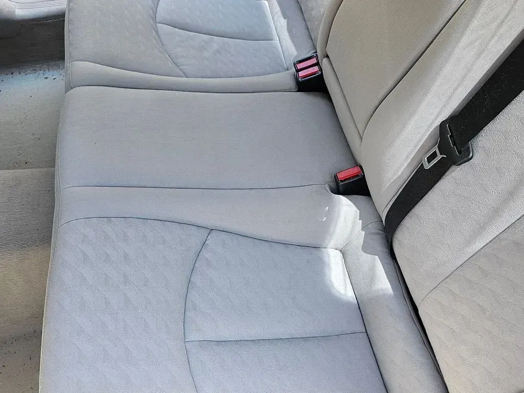 Gebraucht Mercedes 220 150 PS (110 kW) 2002 Schwarz Limousine