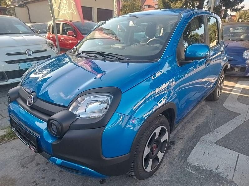 Blau Gebraucht 2023 Fiat Panda Kleinwagen | 13.477 € (Fairer Preis) - Bild 1/4