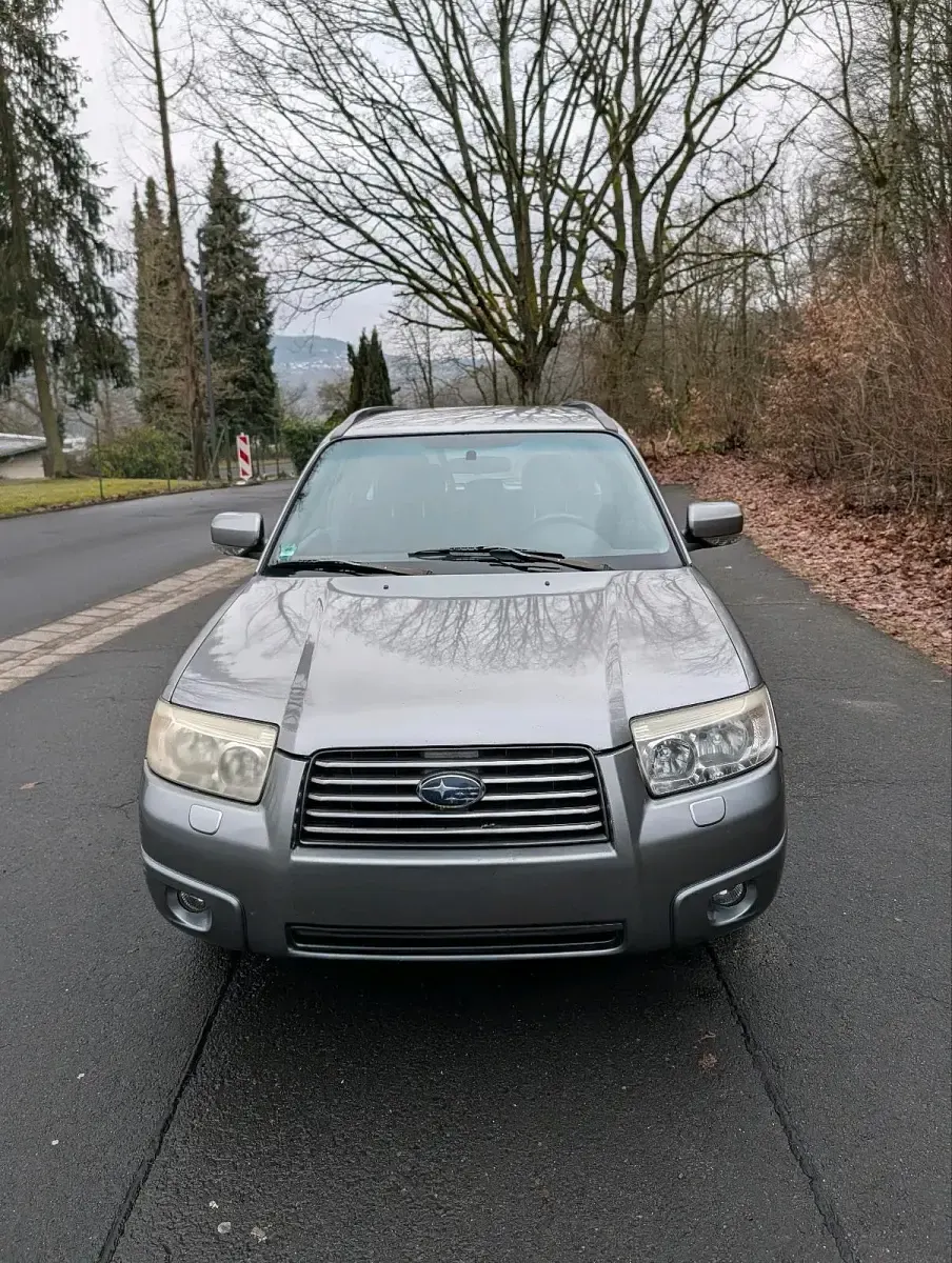 Gebraucht Subaru Forester 150 PS (110 kW) 2006 Grau SUV