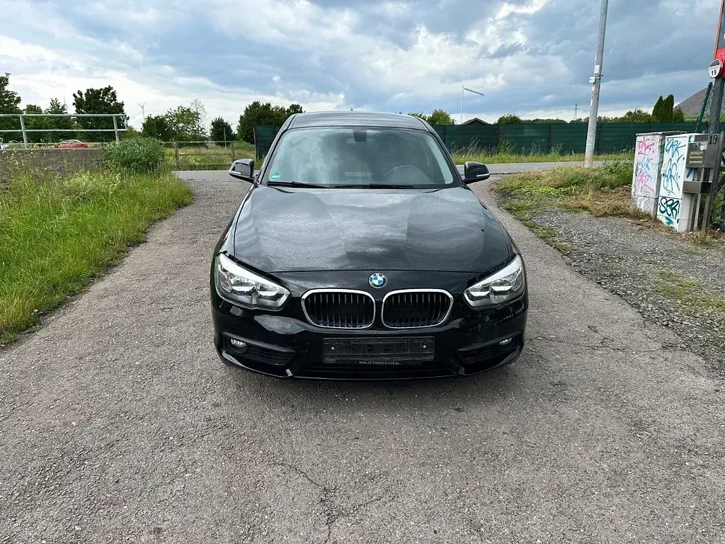 Gebraucht BMW 118 Advantage 150 PS (110 kW) 2018 Schwarz Kleinwagen