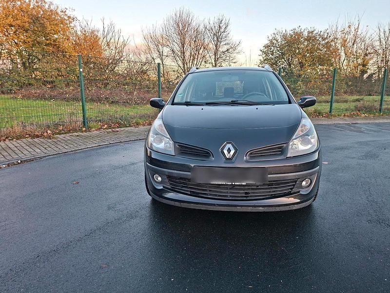 Gebraucht Renault Clio GrandTour Authentique 101 PS (74 kW) 2008 Schwarz Kombi