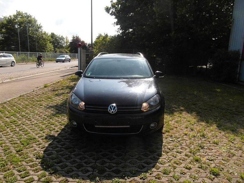 Schwarz Gebraucht 2012 VW Golf VI Style Kombi | 4.999 € (Guter Preis) - Bild 1/4