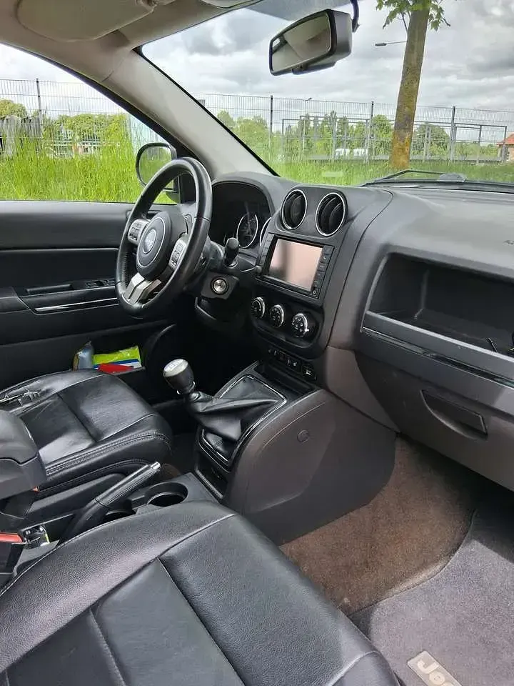 Usado Jeep Compass Limited 163 HP (119 kW) 2013 SUV