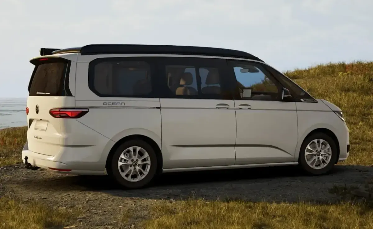 Neu VW T7 California 150 PS (110 kW) 2026 Candyweiß / dach: schwarz Van
