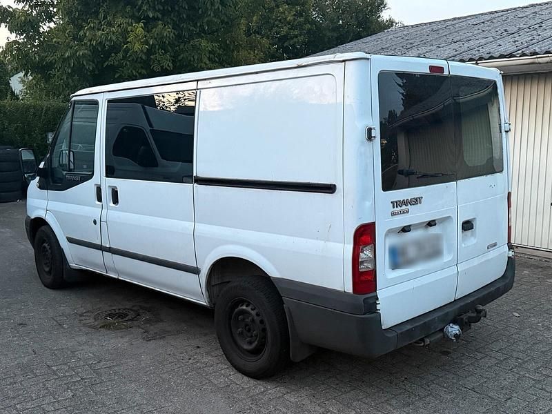 Usado Ford Transit 140 HP (102 kW) 2012 Branco Monovolume