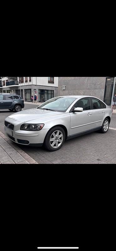 Silber Gebraucht 2004 Volvo S40 Limousine | 3.600 € - Bild 1/4
