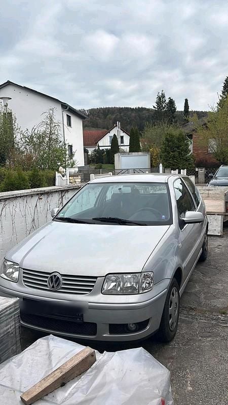 Silber Gebraucht 2000 VW Polo Kleinwagen | 1.300 € (Fairer Preis) - Bild 1/4