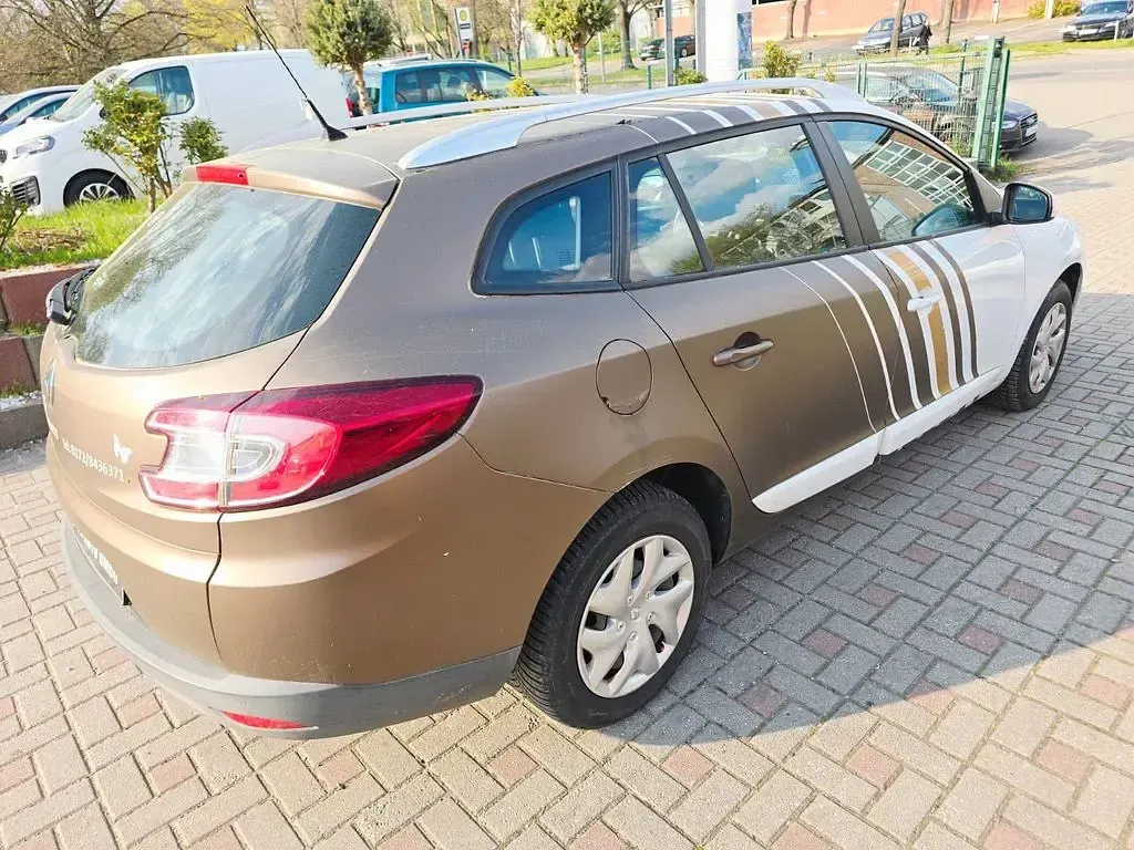 Gebraucht Renault Mégane Initiale Paris 95 PS (69 kW) 2014 Weiß Limousine
