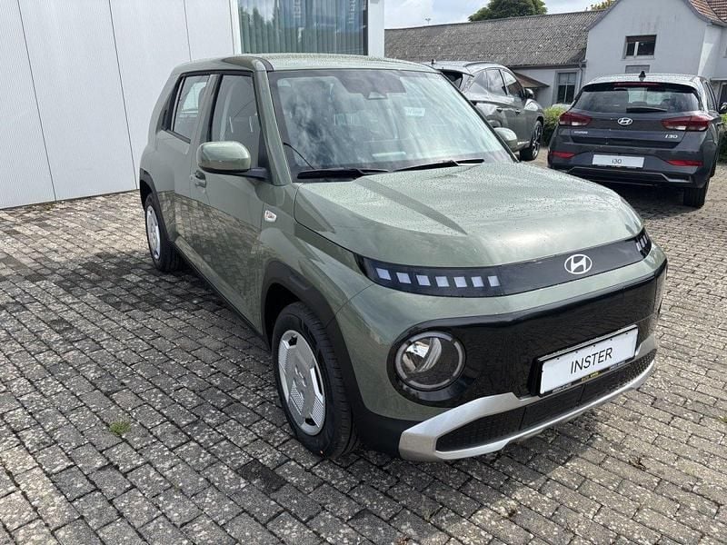 Gebraucht Hyundai Inster Select 71 kW (97 PS) 2025 Tomboy khaki Kleinwagen