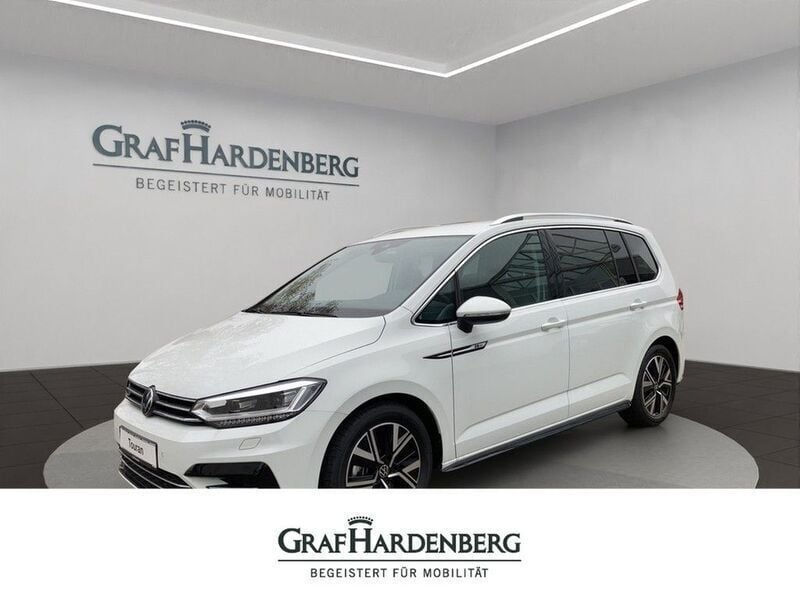 Pure white Neu 2025 VW Touran Highline Van / Kleinbus | 43.900 € (Fairer Preis) - Bild 1/4