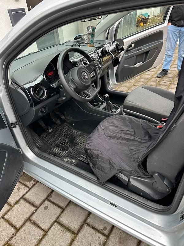 Gebraucht VW up! 60 PS (44 kW) 2015 Grau Kleinwagen